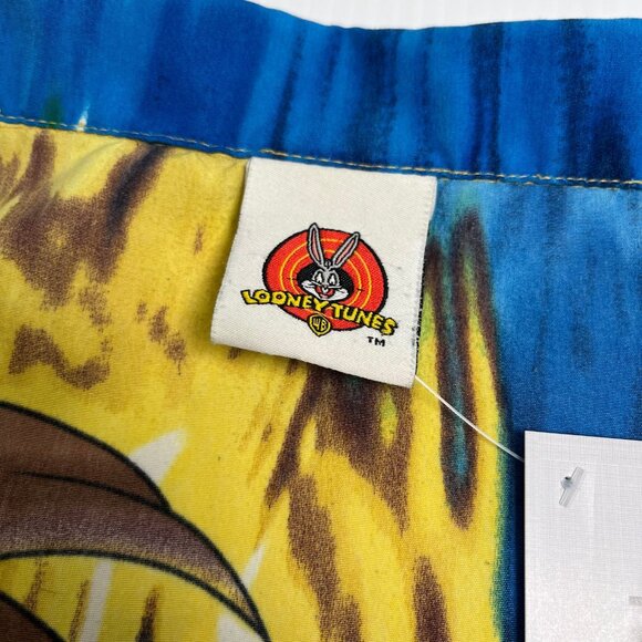 2003 Looney Tunes Taz AOP Short Sleeve Button Up M - Picture 3 of 4